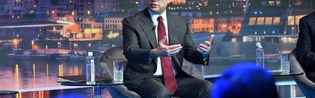 Vučević na Biznis samitu: "Srbiju vidim da sedi i dalje na našoj, srpskoj stolici!"