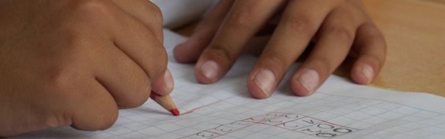 SAVLADAO GA UMOR! Učenje mu teško pada! (Video)