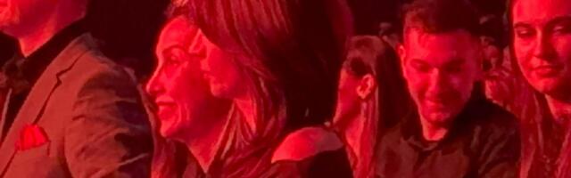 Ovo je majka pevača iz Leksington benda: Došla na koncert, Bojan joj prišao i zapevao posebnu pesmu