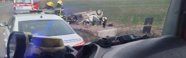 TEŠKA NESREĆA KOD KRAGUJEVCA: Poginula jedna osoba