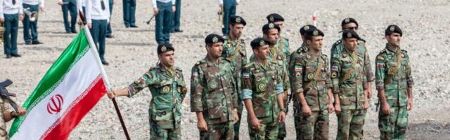 Demonstracija lojalnosti: Iran lansirao rakete sa porukom (FOTO)