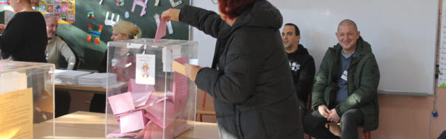 U Sjenici izlaznost oko 19, u Tutinu glasalo 15 odsto birača