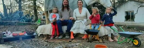 Sud oduzeo troje dece roditeljima koji su živeli u šumi: Šokirali se kad su videli uslove u kojima žive