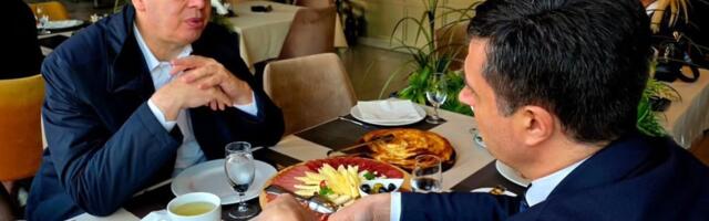 Predsednik Srbije iznenadio objavom na Instagramu: Evo zašto Aleksandar Vučić ne skida jaknu na  sastancima