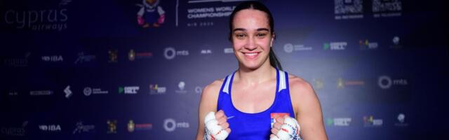 SPEKTAKL ZA KRAJ 2025. GODINE! Sara Ćirković u ringu sa "La Bombom"