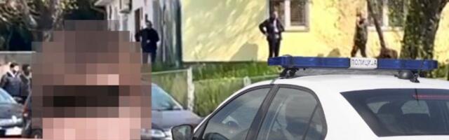 OPSADNO STANJE ISPRED KLINIKE! Veliki broj pripadnika Žandarmerije i inspektora pripremaju sve za povratak dečaka-ubice u sobu! (VIDEO)