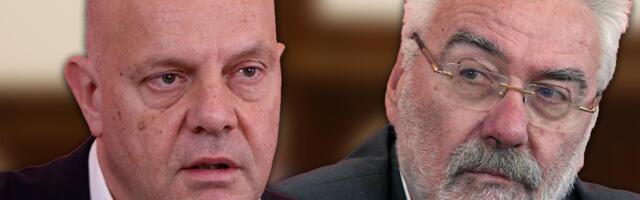 NESTOROVIĆU ALAVOST DOŠLA GLAVE: Desna ruka ga je sada i zvanično NAPUSTILA, nezadovoljstvo sve veće, odrekao ga se ključni poslanik