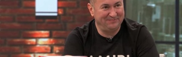 FAMILIJO SADA MOGU VIŠE DA PIJEM! Đani primio vakcinu, pa pozvao sve fanove da urade isto! /VIDEO/