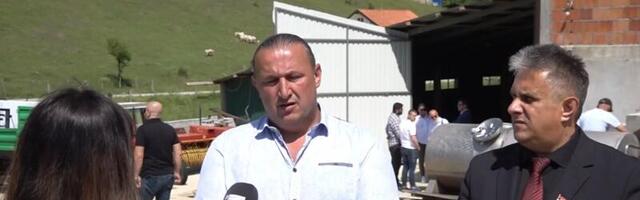 Delegacija USS u posjeti gazdinstvu Jašara Balića u selu Dobri dub