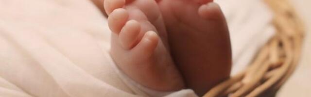 SAT VREMENA SU JOJ SKAKALI PO STOMAKU, BEBA JE UMRLA POSLE DVA DANA! Potresna ispovest roditelja iz Šapca: Kad više nisu znali šta će biti...