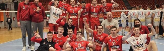 Odbojkaši Radničkog slavili u Požarevcu