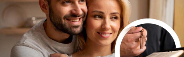 OVA MOLITVA SPAŠAVA BRAKOVE: Supružnici kažu da ih je povezala zauvek, ali postoji jedan važan uslov