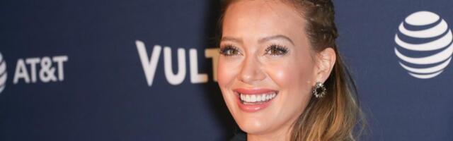 Sa rođenom sestrom ne priča: Zvezda se pokačila sa njom kao nikad pre, pa ovako dolila ulje na vatru