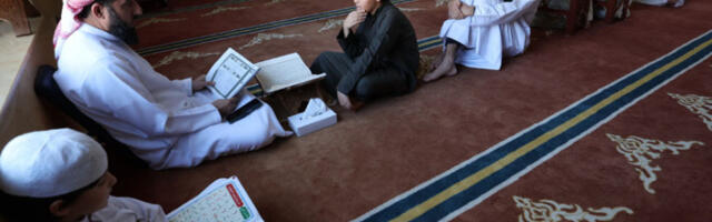 Милион ђака поново у клупама: ученици у Емиратима се вратили у школе након 50 дана