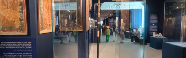 SRPSKE SVETINJE SA SVETE GORE PRVI PUT MEĐU BEOGRAĐANIMA: Religija.rs na izložbi o kojoj svi pričaju (FOTO, VIDEO)