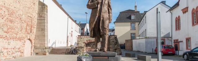 Slabost naše odbrane od marksizma