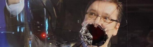 NASILJE NE PRESTAJE! Razbijene prostorije SNS! OVAKO JE IZGLEDAO NAPAD!