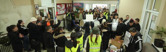 Maturanti TUŠ „Toza Dragović“ od danas nisu u blokadi