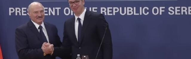 DS: Vučić neće biti Lukašenko koliko god pokušavao