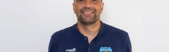 Pomozimo Darku slanjem 304 na 2407