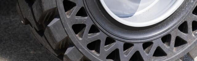 Prva guma na svetu bez vazduha: Pogledajte kako izgleda, ne pumpa se i ne može da se probuši ali ima i mane