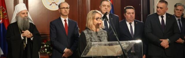 SRPSKA JE NAŠE SVETO OGNJIŠTE, ČUVAMO JE SRCEM: Ana Trišić Babić poslala moćnu poruku – Dok smo sabrani i složni, bićemo snažni i postojani! (FOTO, VIDEO)