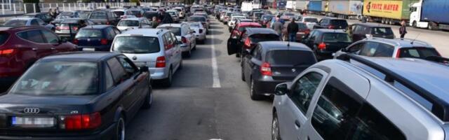 MASOVAN POKRET KA IRANU: Konvoj od 500 vozila krenuo do granice - poslata JAKA I MOĆNA PORUKA! (VIDEO)