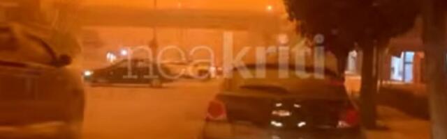 Narandžasta prašina "progutala" omiljeno letovalište Srba: Apokaliptične scene zaprepastile svet! (VIDEO)