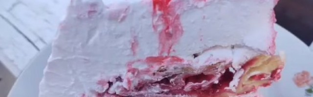 TORTA SA LISNATIM TESTOM I VOĆEM! Savršena kombinacija koja se topi u ustima! /VIDEO/