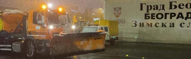 PADA PRVI SNEG! Sve službe u Beogradu spremno dočekale padavine - čisti se 1.900 kilometara ulica!
