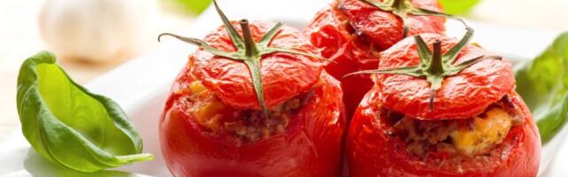 Prepoznajte da li je paradajz pun hemije - obratite pažnju na jedan deo