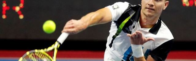 Manarino izbacio Kecmanovića