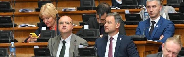 "Pred kraj godine će se pričati o prelaznoj vladi, hteo to Vučić ili ne"