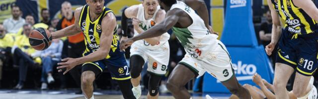 Plej-of režim Šarunasa Jasikevičijusa: Biberović se zapalio, Meli i Kolson „zaključali“ Žalgiris za 1:0!