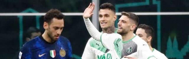 Sasuolov ubitačni trio ima večeru od Milana i Napolija: Inter ponovo potučen na Meaci (VIDEO)
