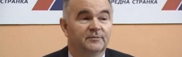 Član SNS traži HRVATSKU penziju: Šta će mu reći ŠEF?
