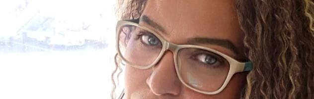 "Za ceo dan sam jela pola viršle i ceđenu narandžu!" Stoja (53) POKAZALA TELO U BIKINIJU, sevaju obline u privatnom bazenu! (FOTO)
