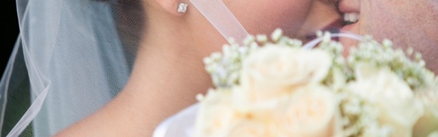 Muškarce više hvata panika pred venčanje nego žene