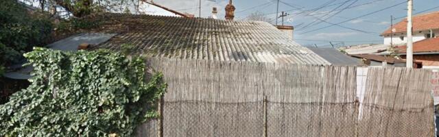 NA OVOM MESTU U BEOGRADU NALAZI SE NAJUŽA ULICA! Dvoje ne mogu da se mimoiđu, jedva prođe i bicikl, a uneti tamo nameštaj nemoguća je misija! Široka jedva metar