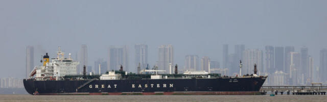 Чак 800 бродова заробљено у Персијском заливу: компаније траже одговоре о условима примирја