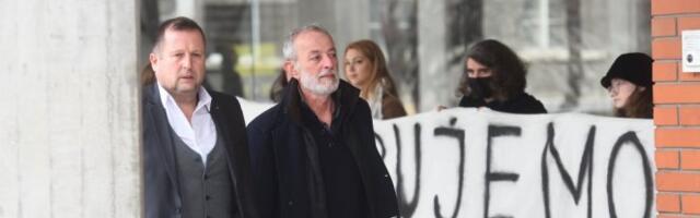 ŽRTVA MIKE ALEKSIĆA PLAKALA DOK JE OPISIVALA TORTURU! Skinuo mi je gaće i dodirivao me po zadnjici  kada sam došla da platim članarinu!