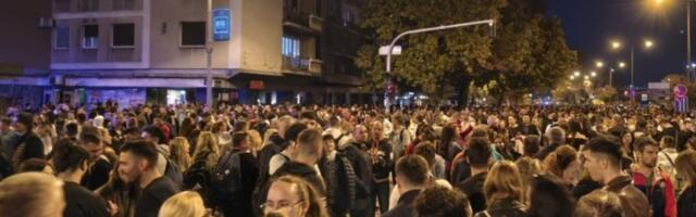 MUP: U piku skupa u Novom Sadu bilo oko 39.000 građana