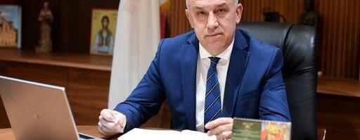 "IZBORI NA KIM SU IZUZETNO VAŽNI, IZAĐITE SVI I GLASAJTE" Predsednik Srpske liste Zlatan Elek: Srpski narod se u ovako teškim vremenima ujedinjuje