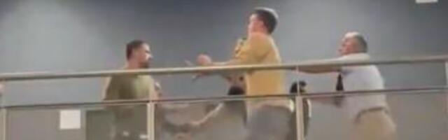 NEZAPAMĆENI SKANDAL POTRESA ŠPANSKI FUDBAL Izbila brutalna tuča u loži stadiona, na sve strane sevale pesnice, u haosu učestvovao i bivši predsednik kluba (VIDEO)