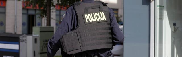 Komad fasade pao sa zgrade u centru Zagreba: Vatrogasci i policija na terenu