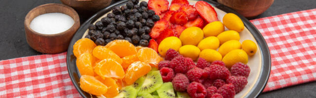 Ovo VOĆE ima NAJMANJE ŠEĆERA, a topi kilograme: Idealno je i za dijabetičare