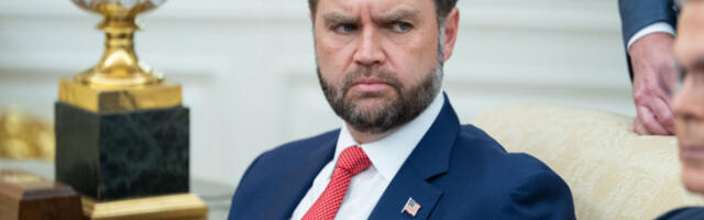 Поверљиви планови путовања потпредседника САД завршили у медијима