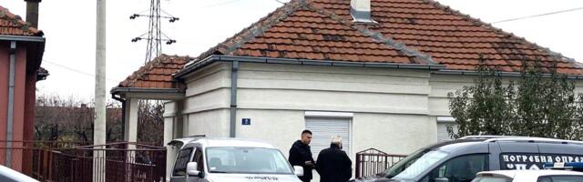 Dvostruko ubistvo i samoubistvo: Sin ubio roditelje, pa sebi prerezao vene