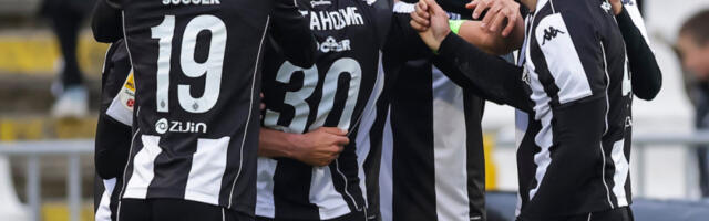 PUKOVNICI, ILI POKOJNICI: Partizan protiv Mladosti za ostanak u životu