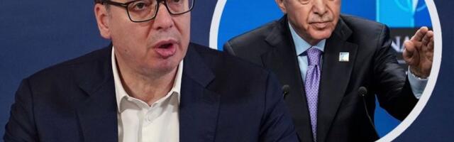 PREDSEDNIK VUČIĆ IZJAVIO SAUČEŠĆE NAKON ORUŽANOG NAPADA U TURSKOJ: Svima koji su pogođeni tragedijom želim snagu kako bi izdržali BOL! (FOTO)